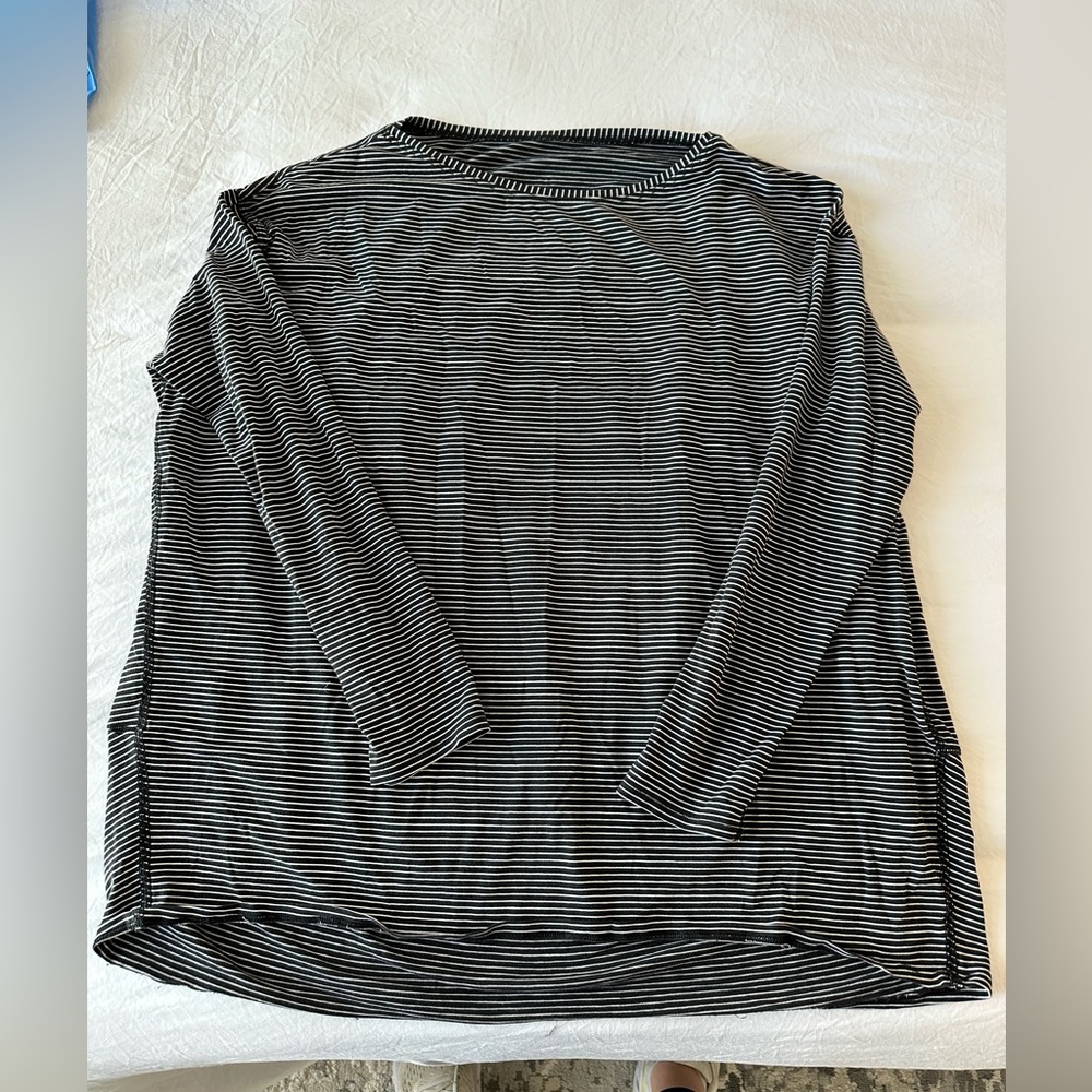 Lululemon Back in Action Long Sleeve